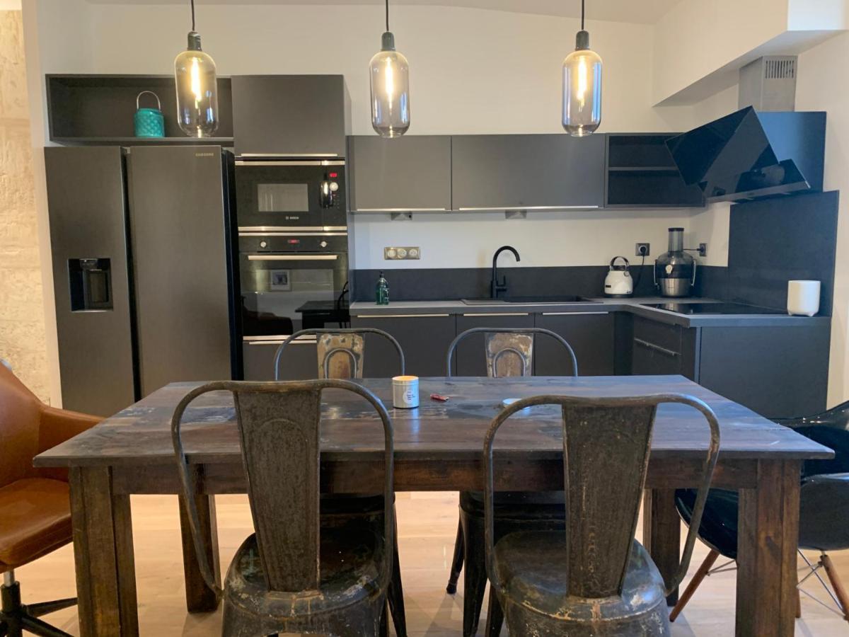 Superbe Appartement Avec Vue Arles Exteriör bild